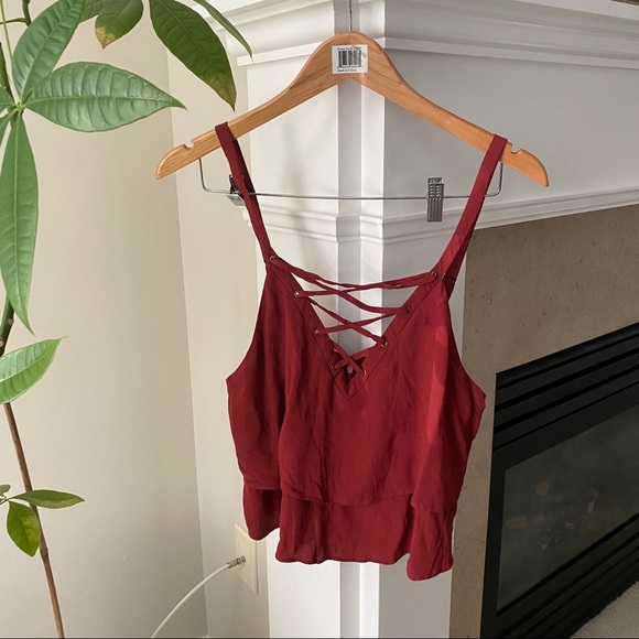 F21 Red Lace Up Flowy Tiered Tank Top - Picture 1 of 9